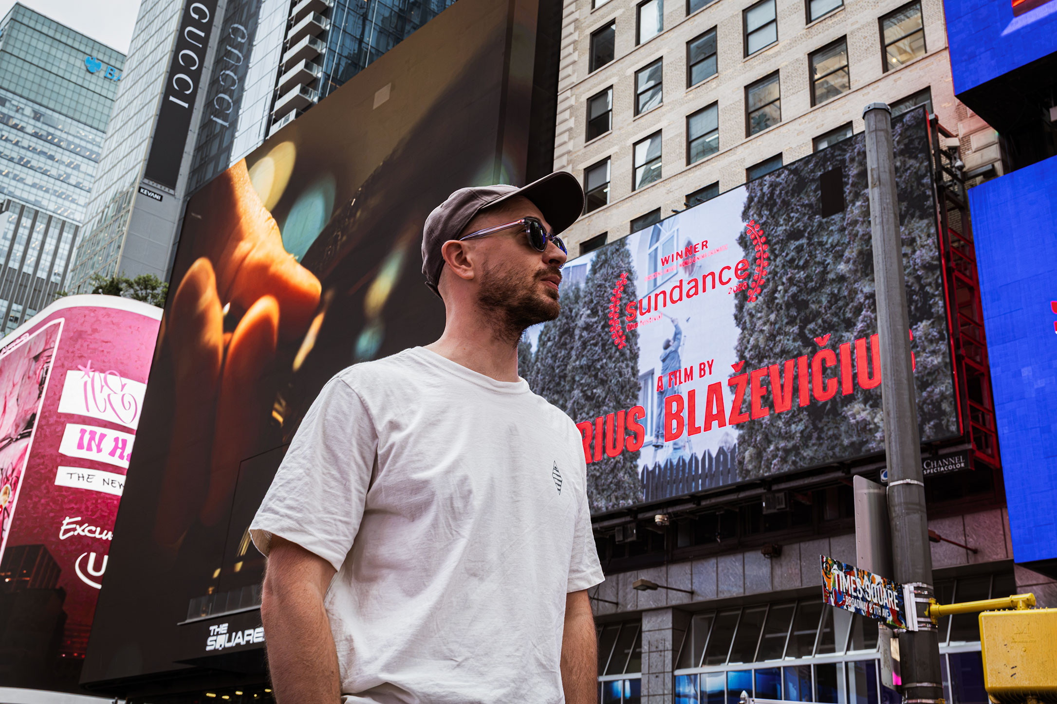 A. Blaževičiaus filmas „Skyrybos karo metu“ pristatytas Niujorko „Times Square“ aikštėje